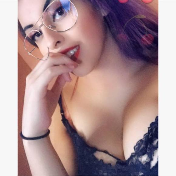 Meet your Posher, Lexi - Picture 1 of 1